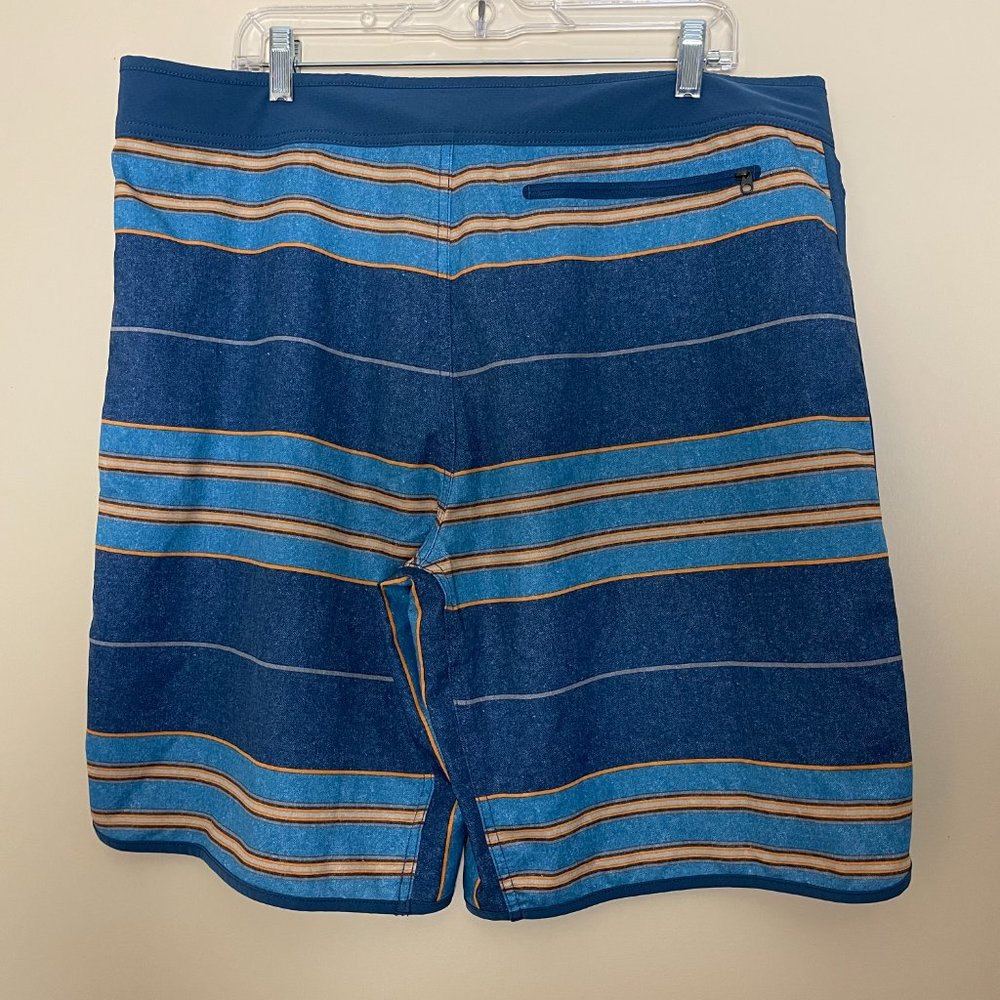 The North Face Striped Whitecap Boardshorts Shorts Swim Trunks Men's 38 Beach - Picture 5 of 8